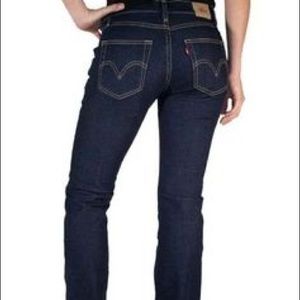 Levi's Jean dark wash
